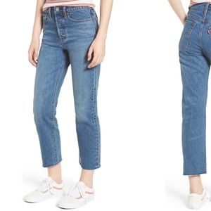 *SOLD* Levi’s Wedgie Raw Hem High Waist Straight Leg Jeans